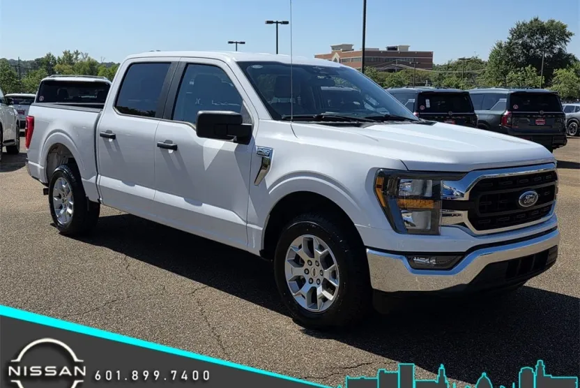 2023 Ford F-150 XLT photo 1