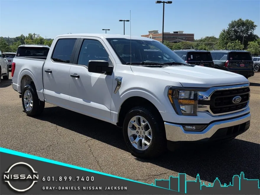 2023 Ford F-150 XLT photo 1