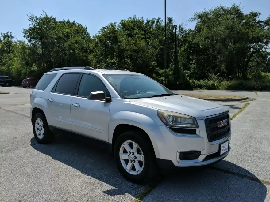 2015 Gmc Acadia SLE photo 1