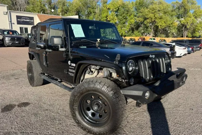2014 Jeep Wrangler Unlimited Sport photo 1