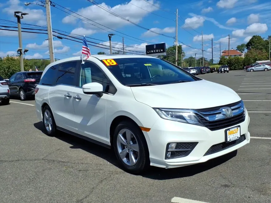 2019 Honda Odyssey EX-L photo 1