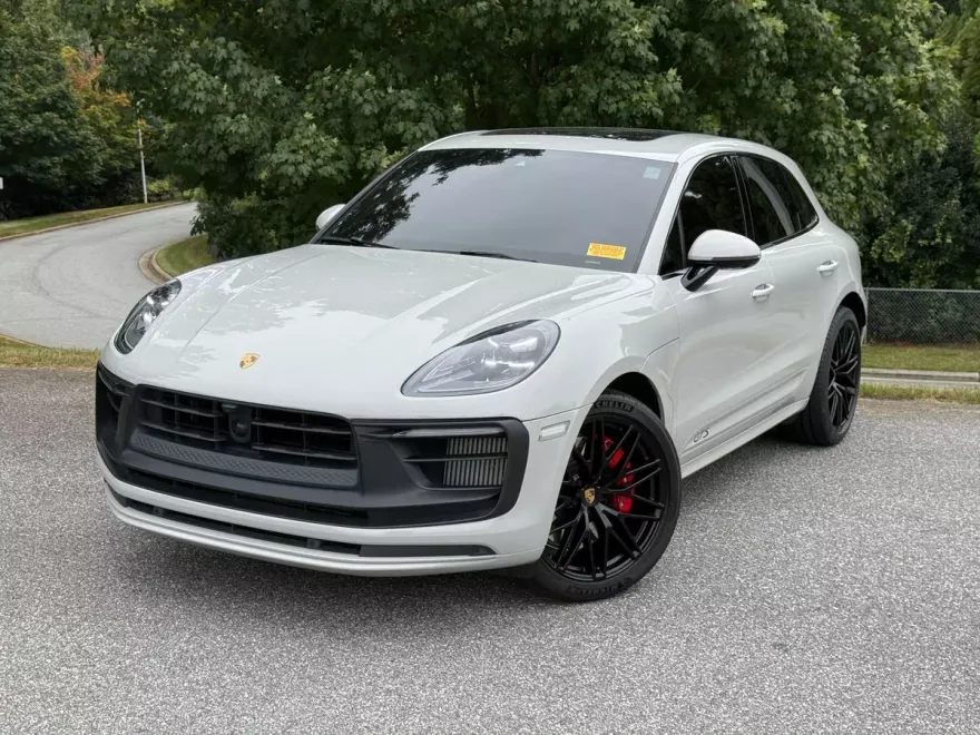 2023 Porsche Macan GTS photo 1