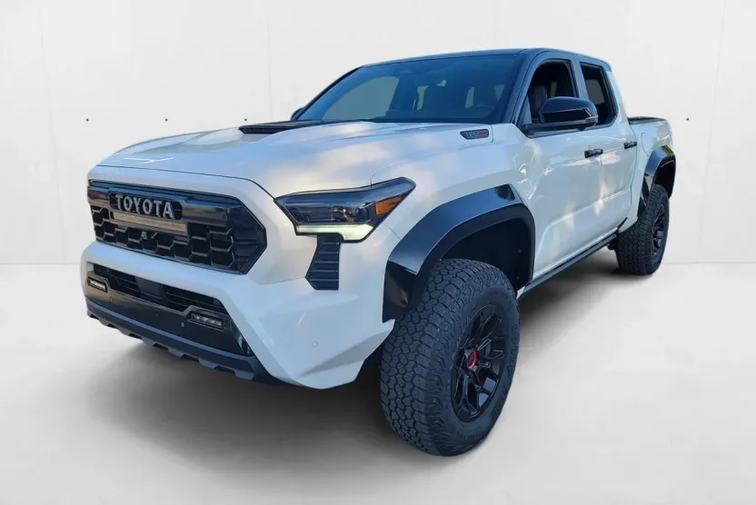 2025 Toyota Tacoma TRD Pro photo 1