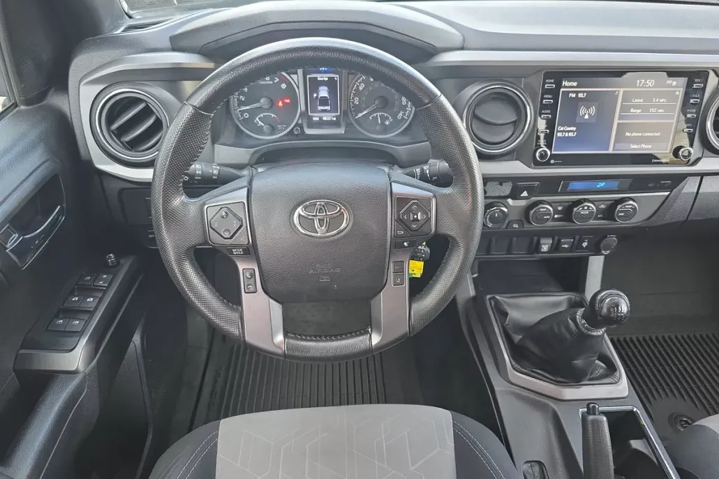 2022 Toyota Tacoma TRD V6 photo 1
