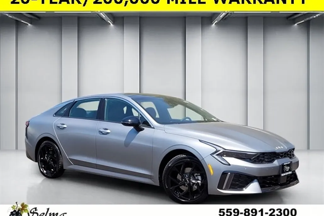2026 Kia K5 GT-Line photo 1