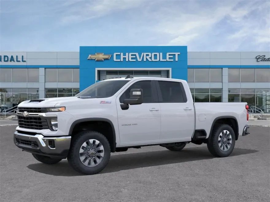 2026 Chevrolet Silverado 3500HD LT photo 1