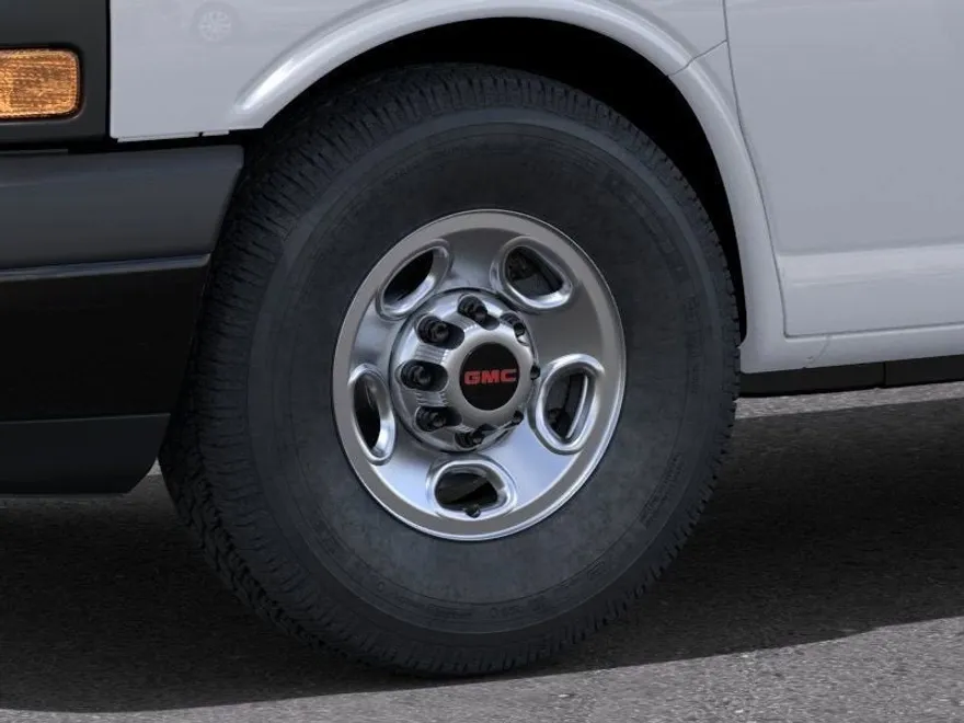 2025 Gmc Savana Cargo 2500 photo 1
