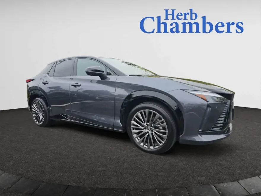 2023 Lexus RZ 450e Luxury photo 1