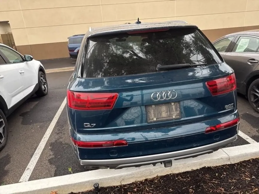 2018 Audi Q7 3.0T Premium Plus photo 1