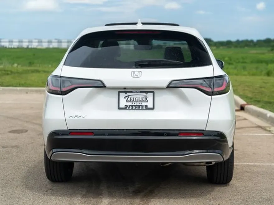 2026 Honda HR-V EX-L photo 1