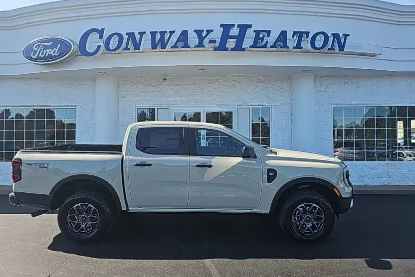 2025 Ford Ranger XLT photo 1