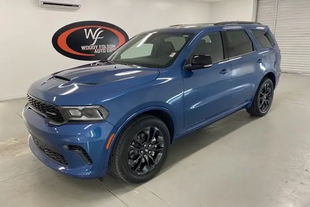2025 Dodge Durango R/T Plus photo 1