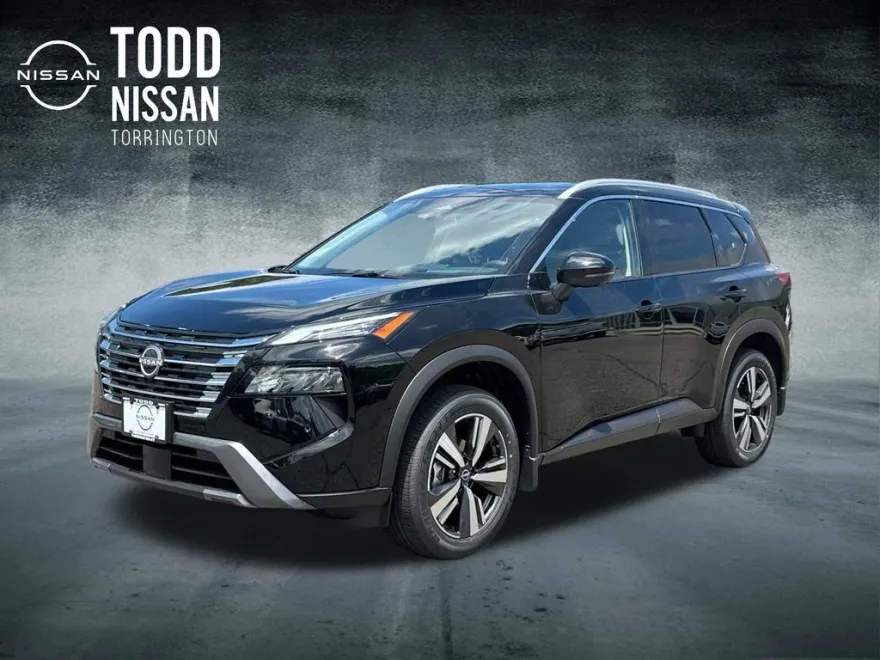 2025 Nissan Rogue SL photo 1