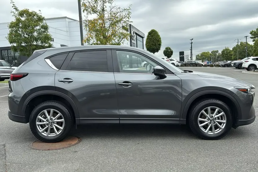2023 Mazda CX-5 2.5 Select photo 1