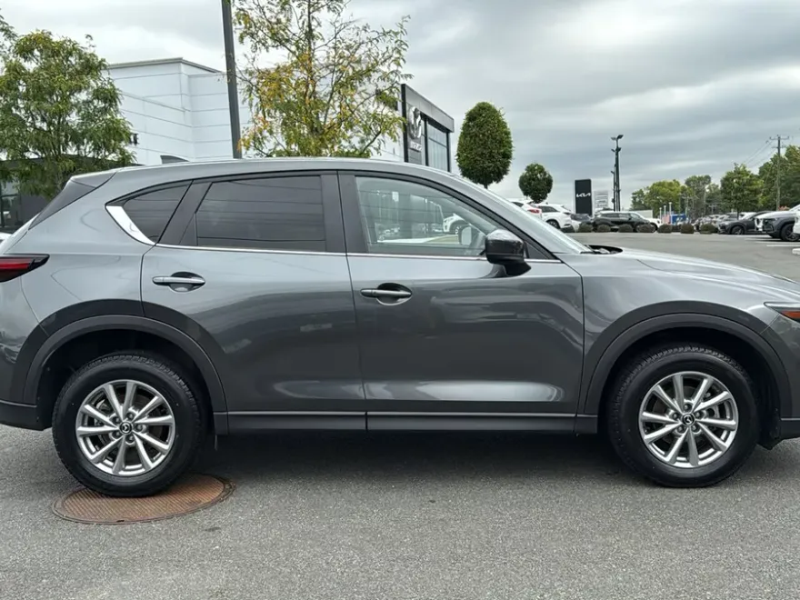 2023 Mazda CX-5 2.5 Select photo 1