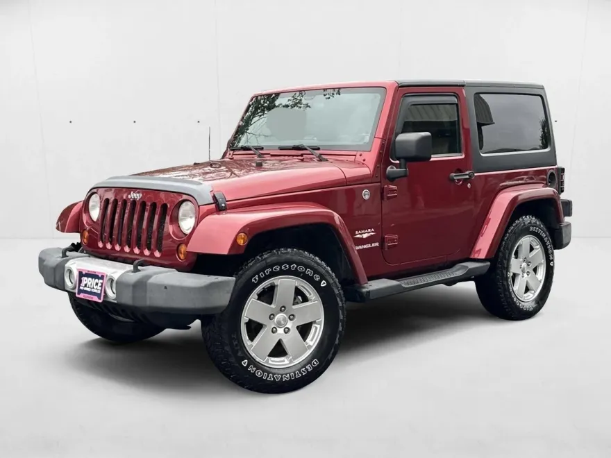 2012 Jeep Wrangler Sahara photo 1