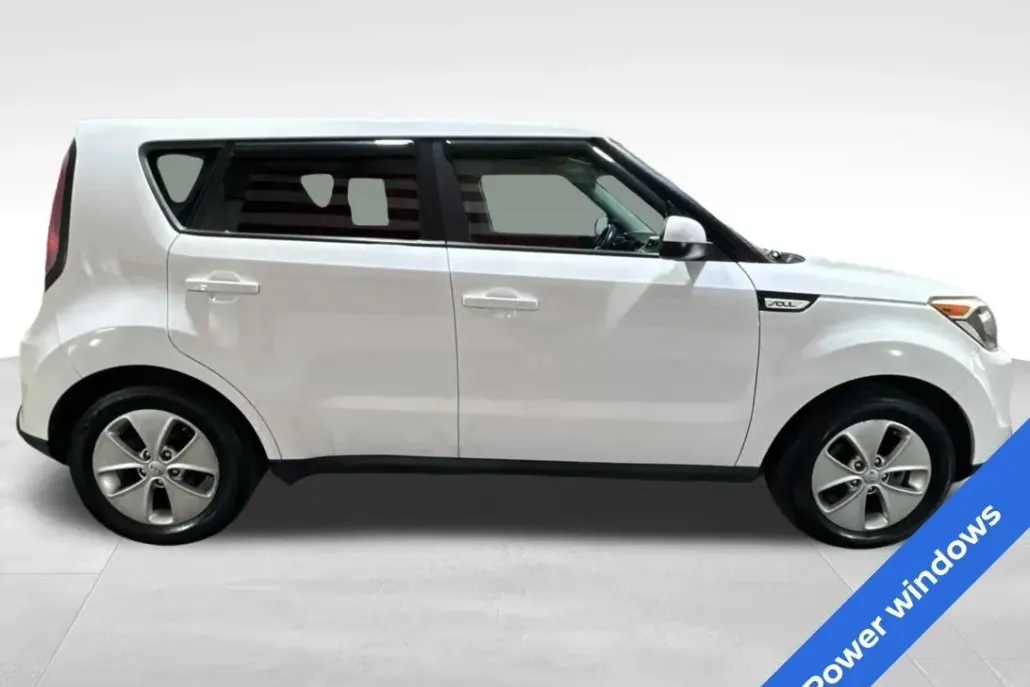 2016 Kia Soul Base photo 1