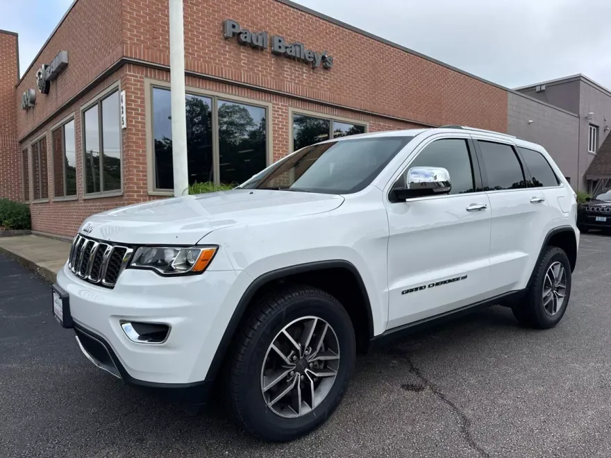 2022 Jeep Grand Cherokee Limited Sport photo 1
