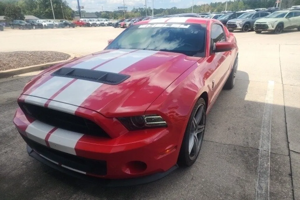 2013 Ford Mustang Shelby GT photo 1