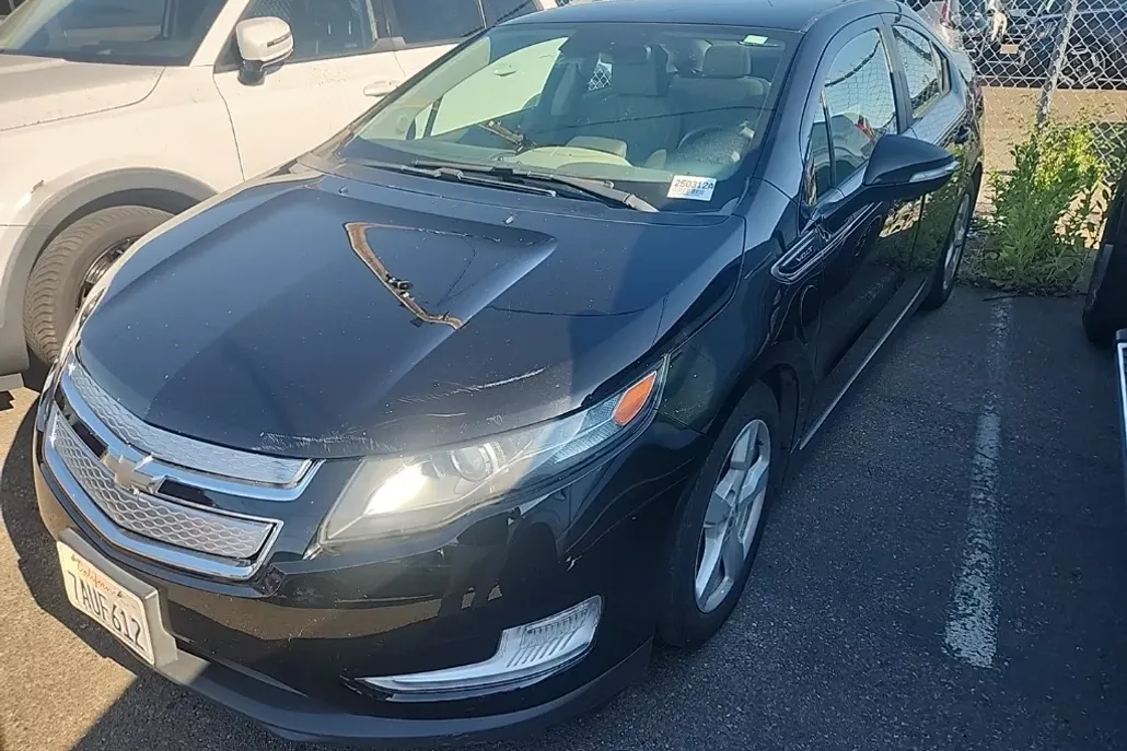 2013 Chevrolet Volt Base photo 1