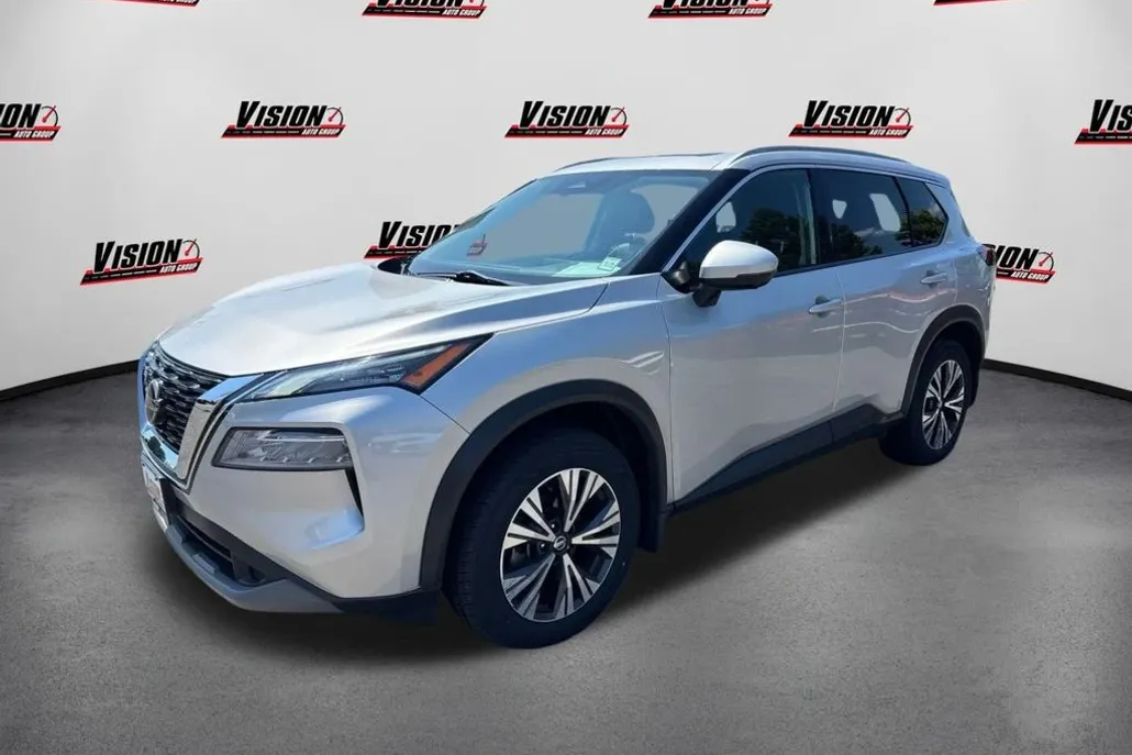 2021 Nissan Rogue SV photo 1