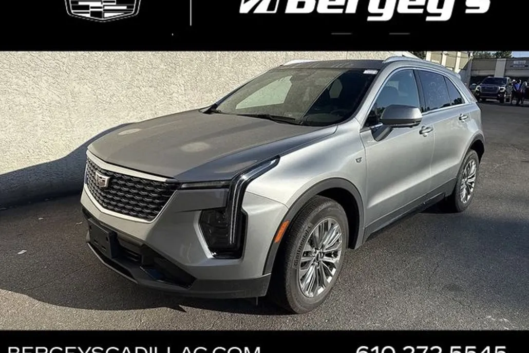 2025 Cadillac XT4 Premium Luxury photo 1