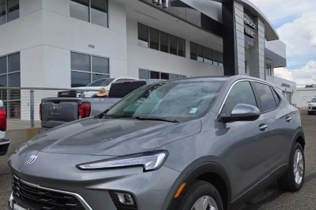 2026 Buick Encore GX Preferred photo 1