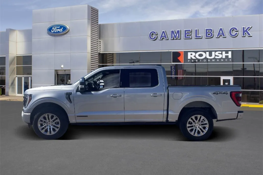 2022 Ford F-150 Platinum photo 1