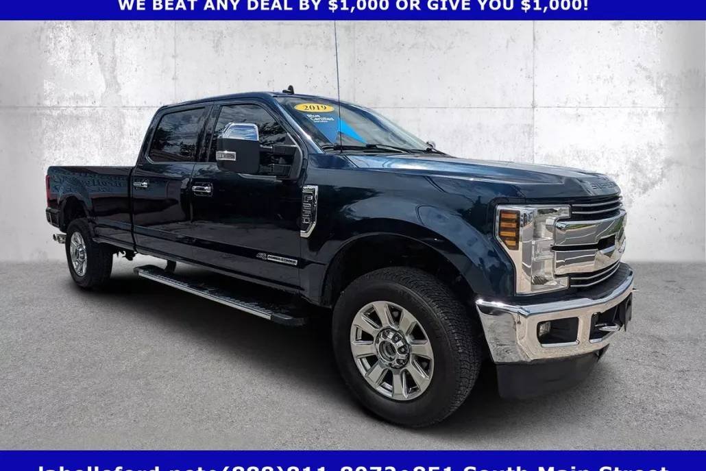 2019 Ford F-250 Lariat photo 1