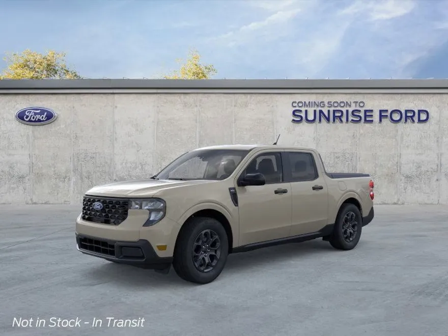 2025 Ford Maverick XLT photo 1