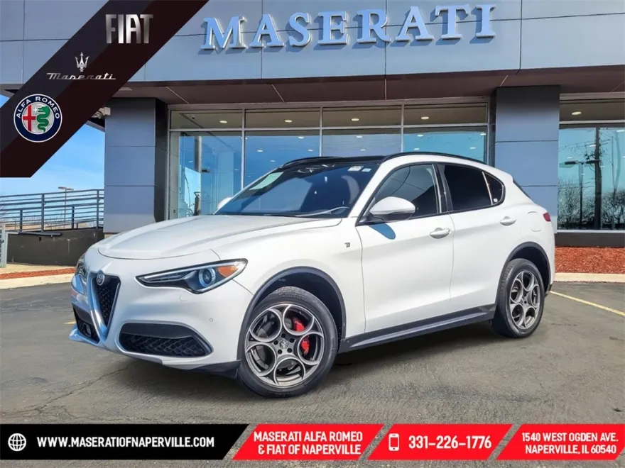 2022 Alfa Romeo Stelvio Ti photo 1