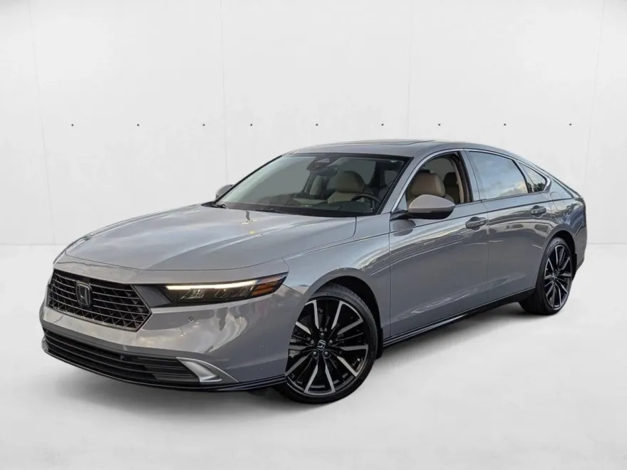 2025 Honda Accord Hybrid Touring photo 1
