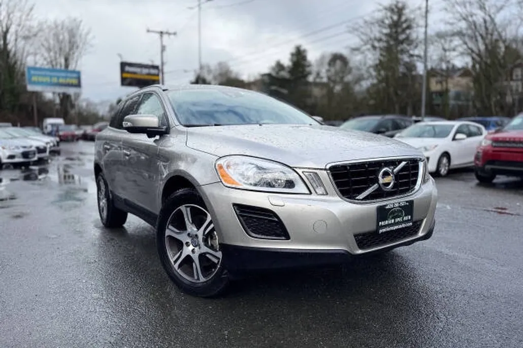 2013 Volvo XC60 T6 Premier Plus photo 1