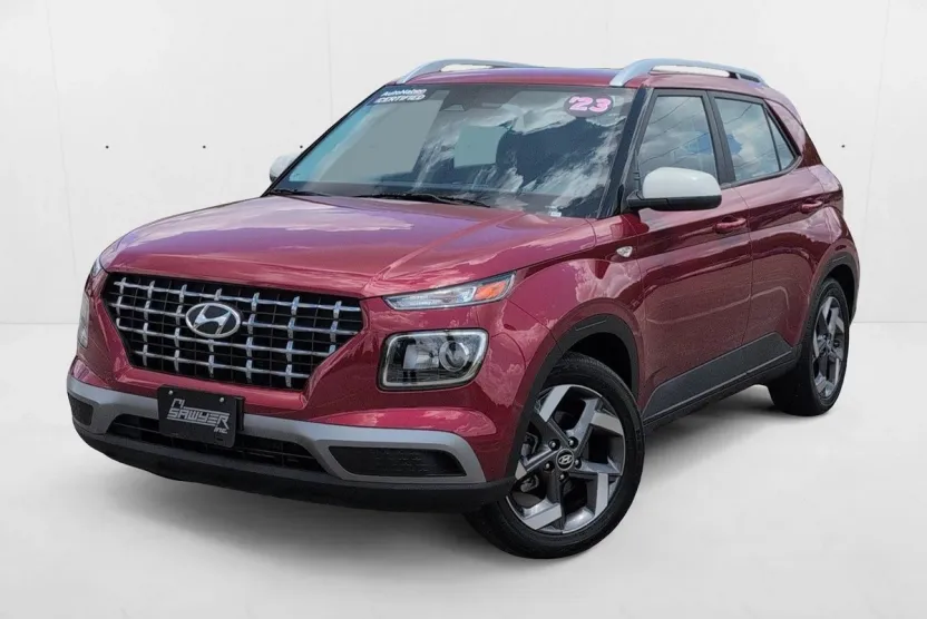 2023 Hyundai Venue SEL photo 1