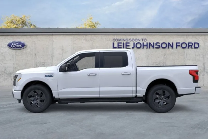 2025 Ford F-150 Lightning photo 1
