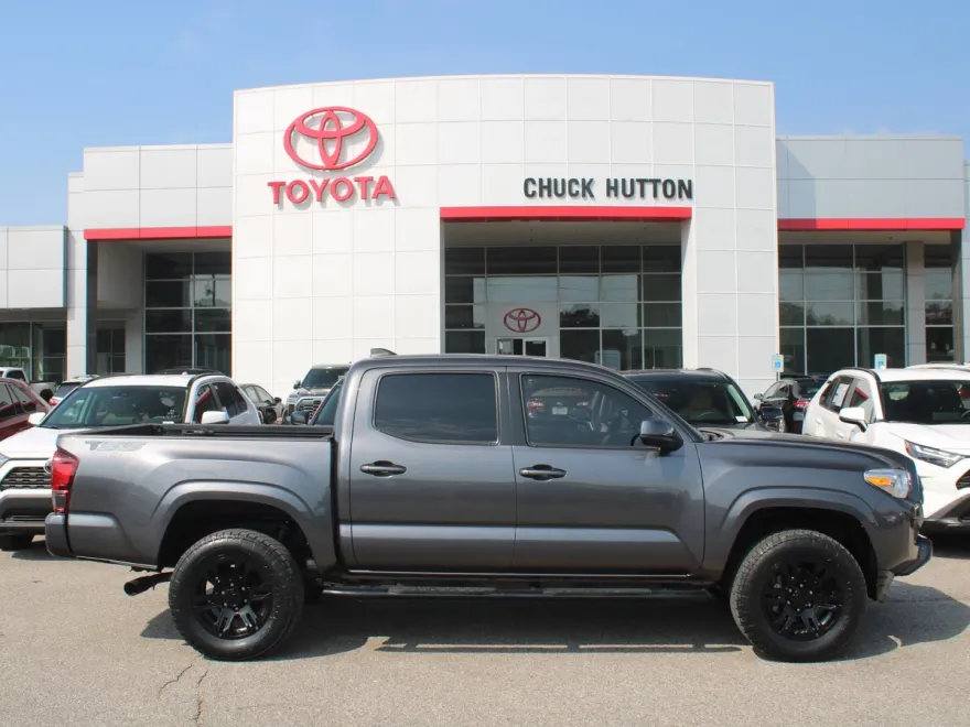 2020 Toyota Tacoma SR photo 1