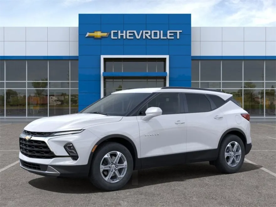 2025 Chevrolet Blazer 2LT photo 1