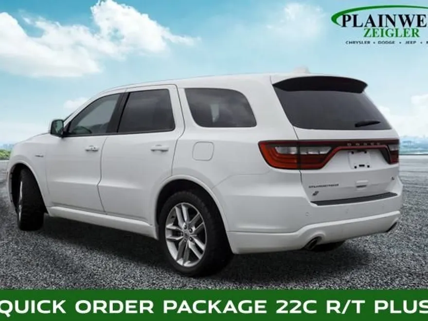 2022 Dodge Durango R/T Plus photo 2