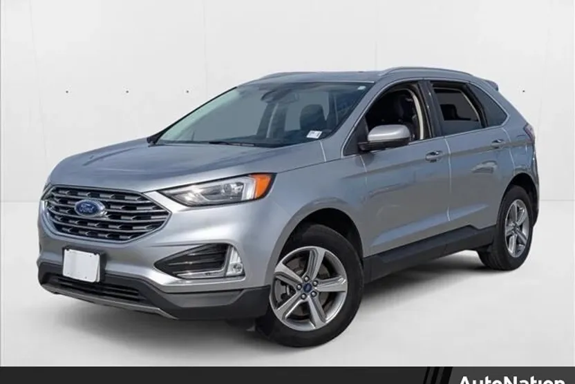 2022 Ford Edge SEL photo 1