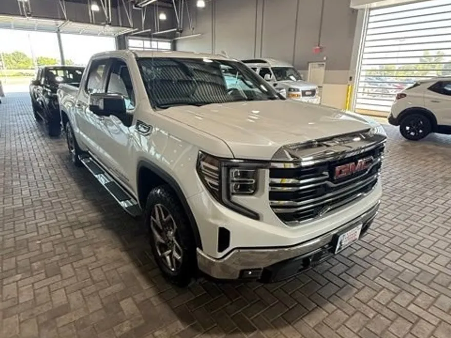 2022 Gmc Sierra 1500 SLT photo 1