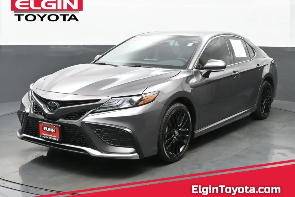2023 Toyota Camry XSE photo 1