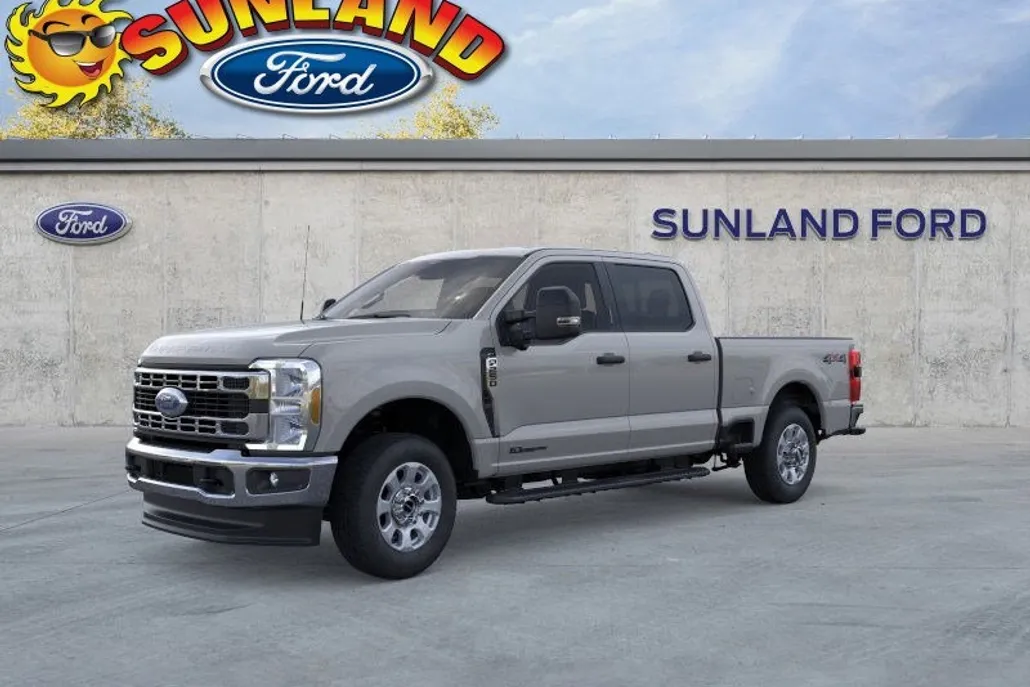 2025 Ford F-250 XLT photo 1