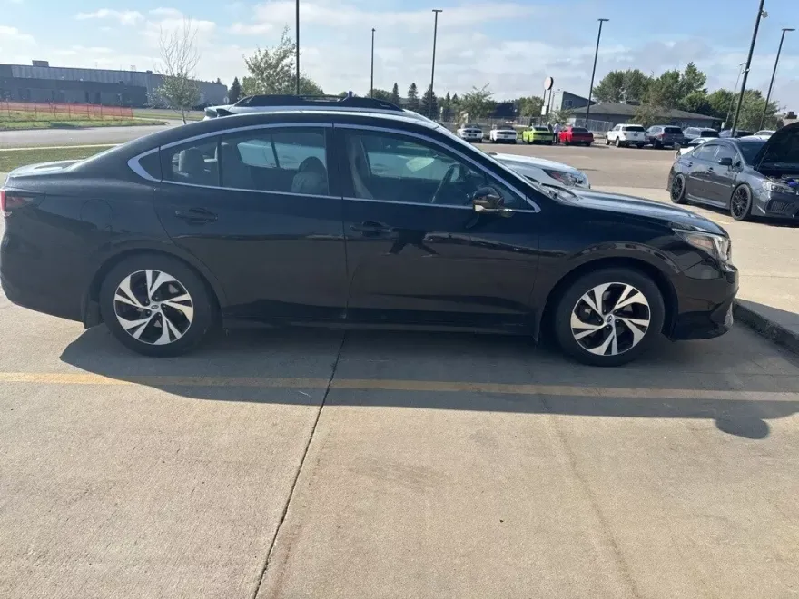 2020 Subaru Legacy Premium photo 1