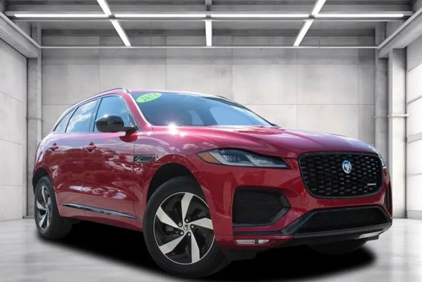 2024 Jaguar F-PACE P250 R-Dynamic S photo 1