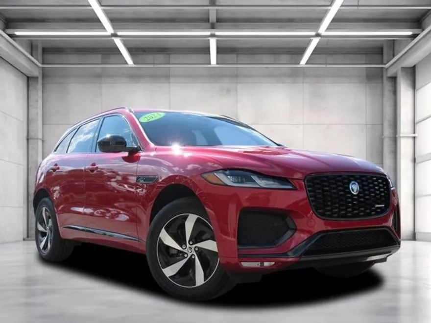 2024 Jaguar F-PACE P250 R-Dynamic S photo 1