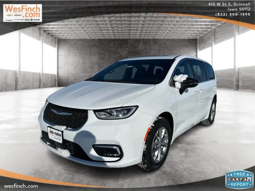 2025 Chrysler Pacifica photo 1