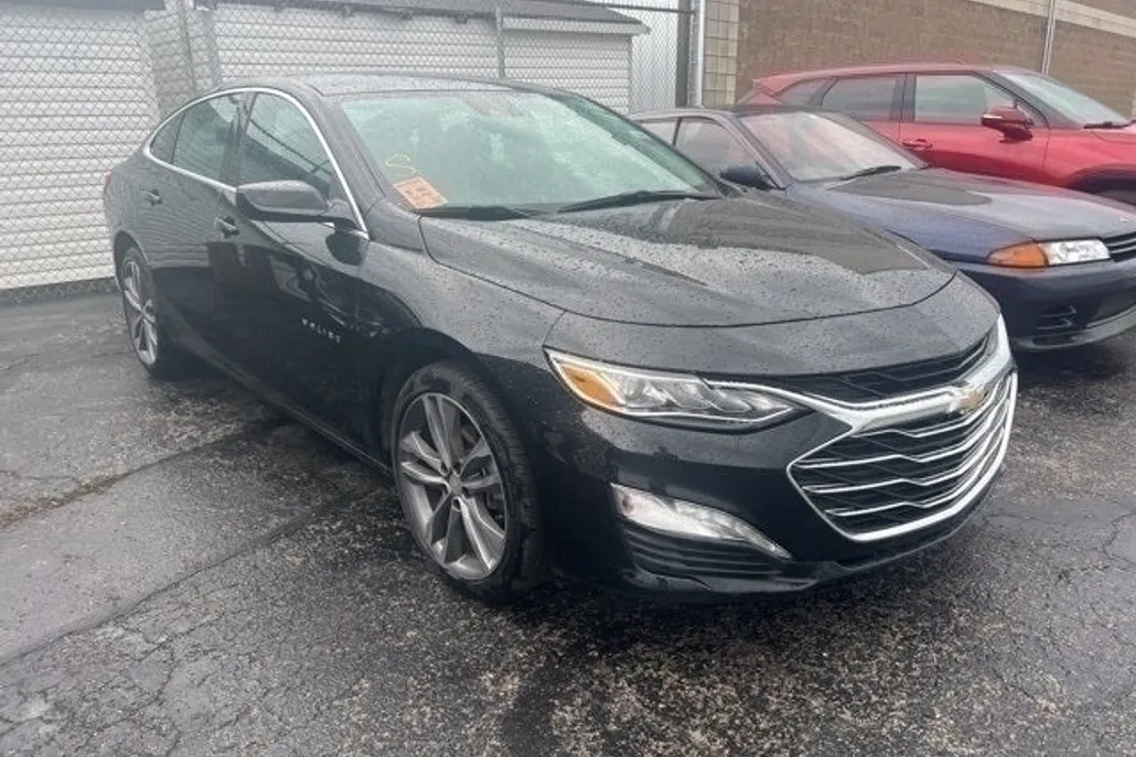 2024 Chevrolet Malibu Premier 2LT photo 1