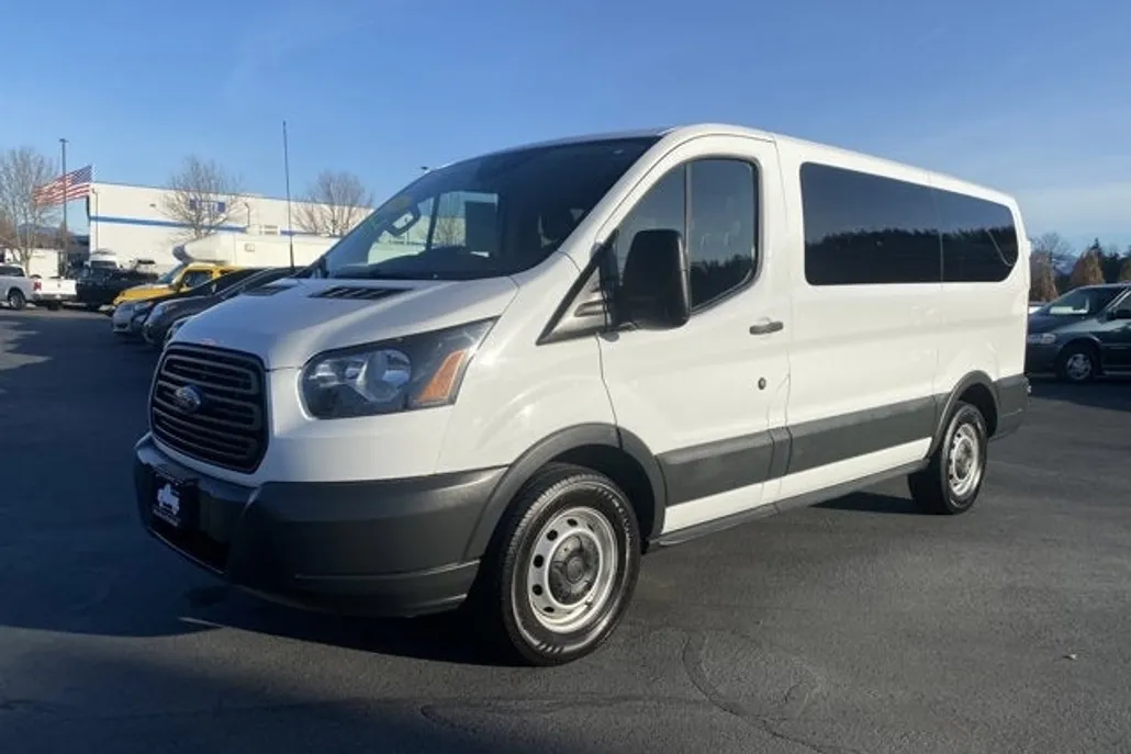 2016 Ford Transit XL photo 1