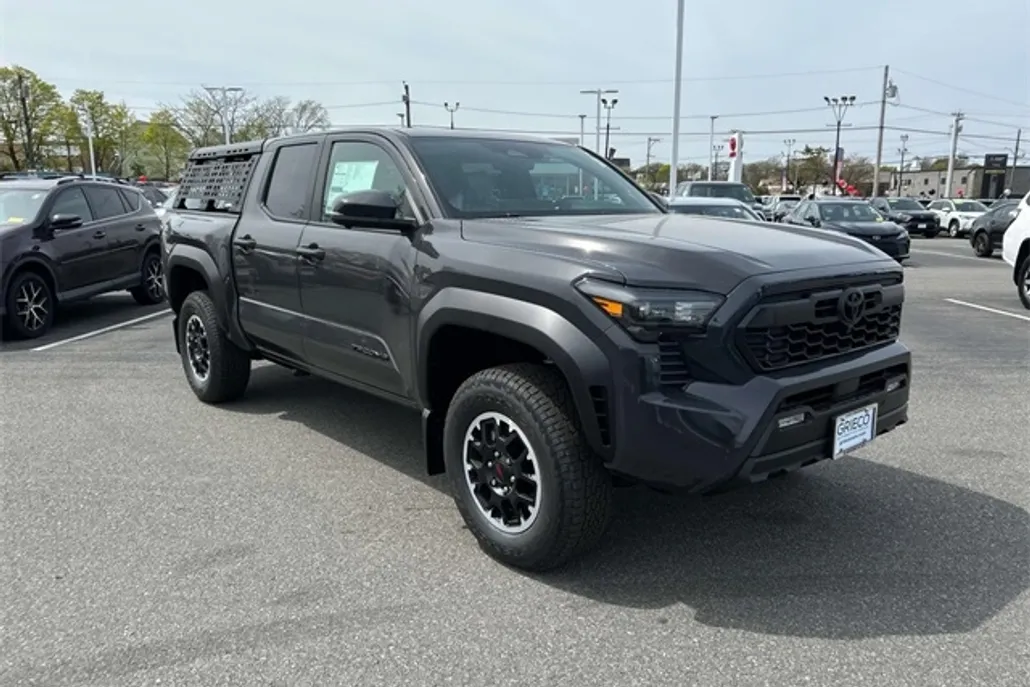 2025 Toyota Tacoma TRD Off-Road 4x4 Double Cab photo 1