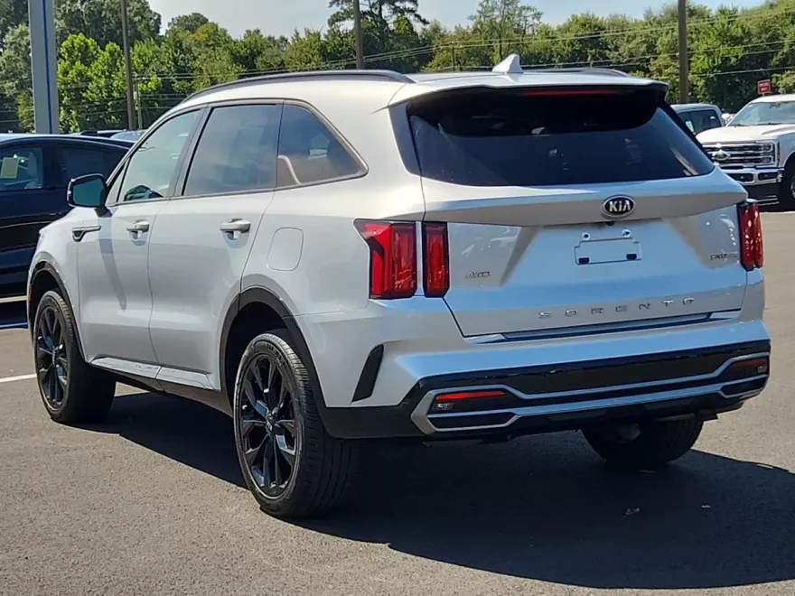 2021 Kia Sorento SX photo 1